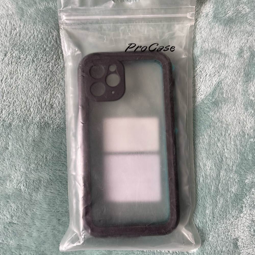 iPhone 11 Pro waterproof case